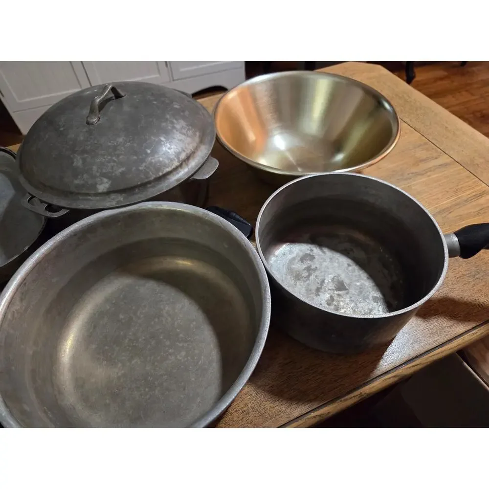 Lot 8 Vtg Wear-Ever Pots Pans 1960s Starburst Lids Stainless Inner Clad